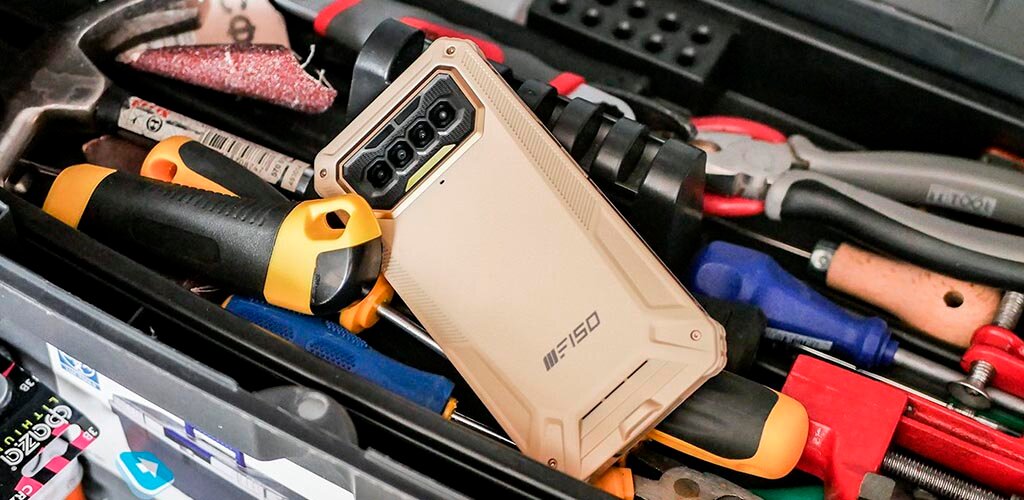 Обзор "неубиваемого" смартфона F150 B2021 - Изображение 6